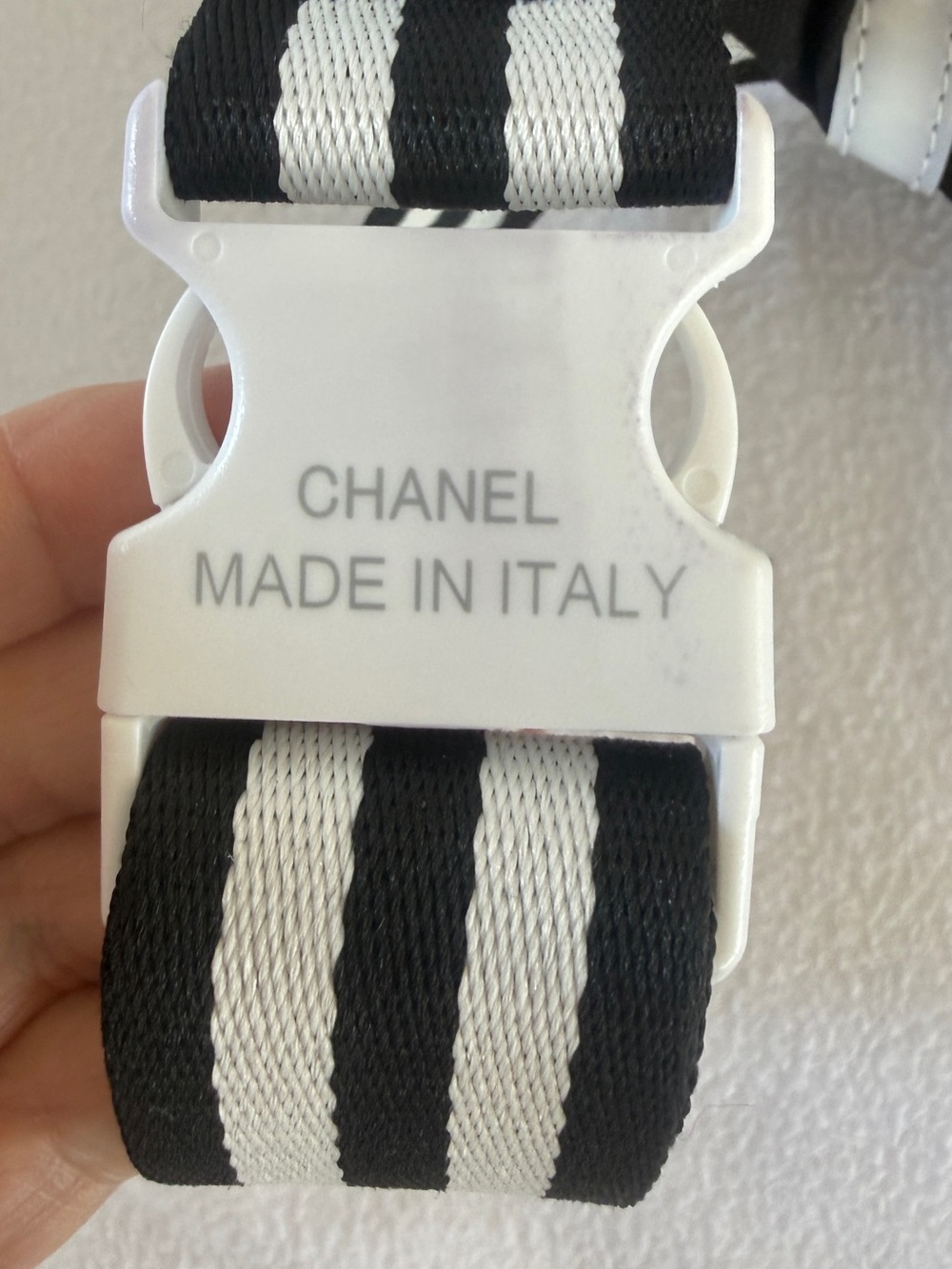 CHANEL Black and White Striped Logo Belt Pouch - Picture 5 of 12